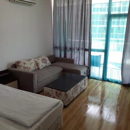 Апартамент Приморско Apartment